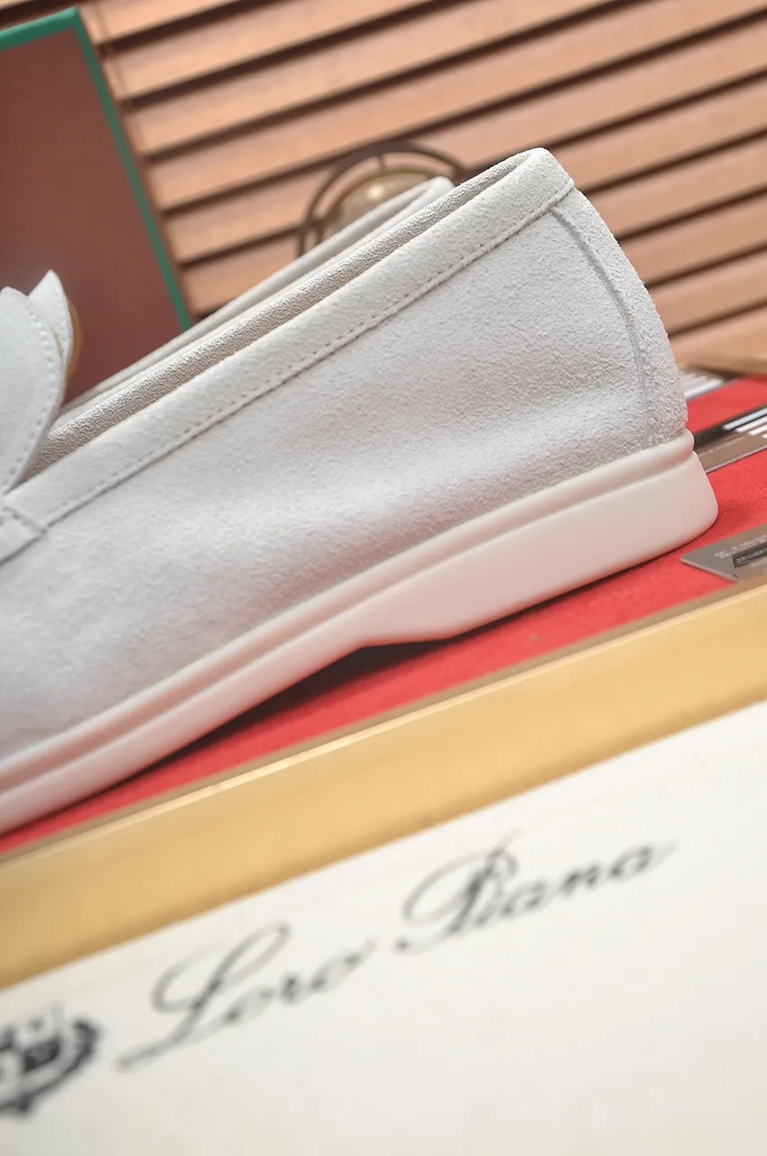 Men's shoes 💰400💶[𝐥𝐨𝐫𝐨 𝐏𝐢𝐚𝐧𝐚] [Couple model] High-end quality, affordable price, LP classic loafers, Italian treasure brand, the only brand that can match Hermès! Only after wearing it do we know that we can’t live up to our feet. Women’s code: 35-40 (customized sizes 34, 41, 42 are non-returnable) Men’s code: 38-44 (customized 45, 46, 47, 48 are non-refundable) Fabric: Customized imported cashmere Lining: Customized imported fetal cowhide Foot: Imported benzene-dyed calfskin Outsole: Exclusive original glass rubber outsole